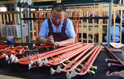 河北肅寧 奏響產業強音，打造樂器“全品類”生產基地
